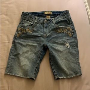 Mudd Girls Light Wash Jean Shorts